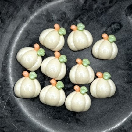 Mini Pumpkin Charms for Fall, Flatback Autumn Pumpkins, Pumpkin Cabochons, Halloween Cabochons, Cute Pumpkin Charms | Resin Charms | QTY: 20 pieces
