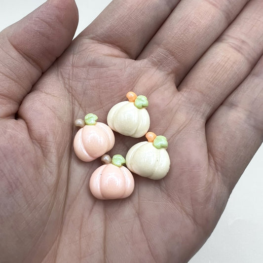 Mini Pumpkin Charms for Fall, Flatback Autumn Pumpkins, Pumpkin Cabochons, Halloween Cabochons, Cute Pumpkin Charms | Resin Charms | QTY: 20 pieces