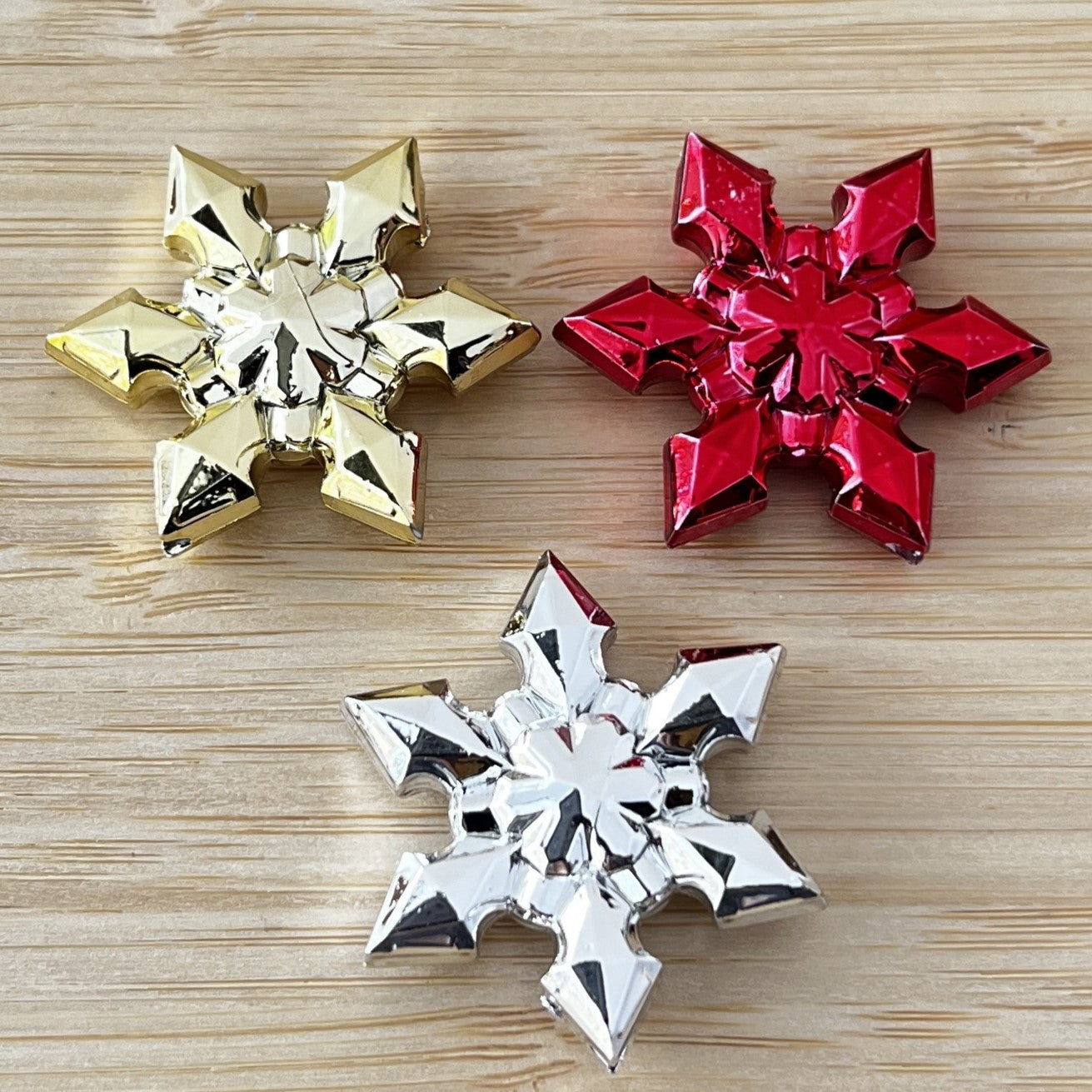 Snowflake Shaped Beads for Pens & Jewelry | Iridescent and Metallic Holiday Beads | Acrylic Beads | QTY: 5pcs