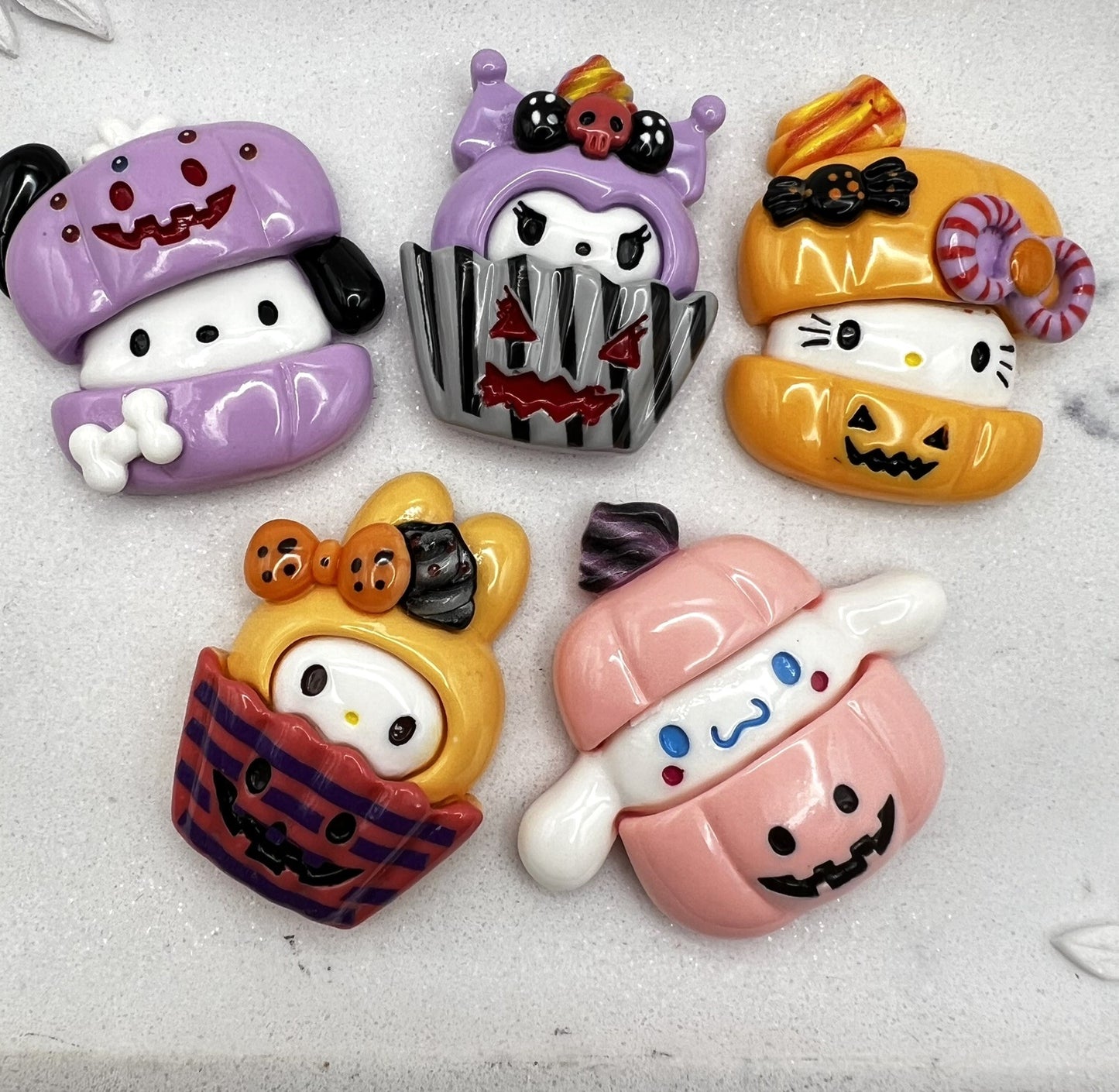 5pcs Large Kitty Friends Halloween Charm Mix, Flatback Charms | Kawaii Decoden Resin Cabochons | QTY: 5 charms