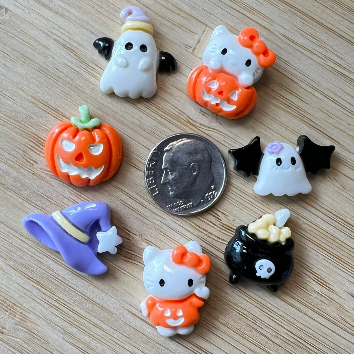 Kitty HALLOWEEN MIX Charms, Small Flatback Charms | Kawaii Decoden Resin Cabochons | QTY: 10/20 charms