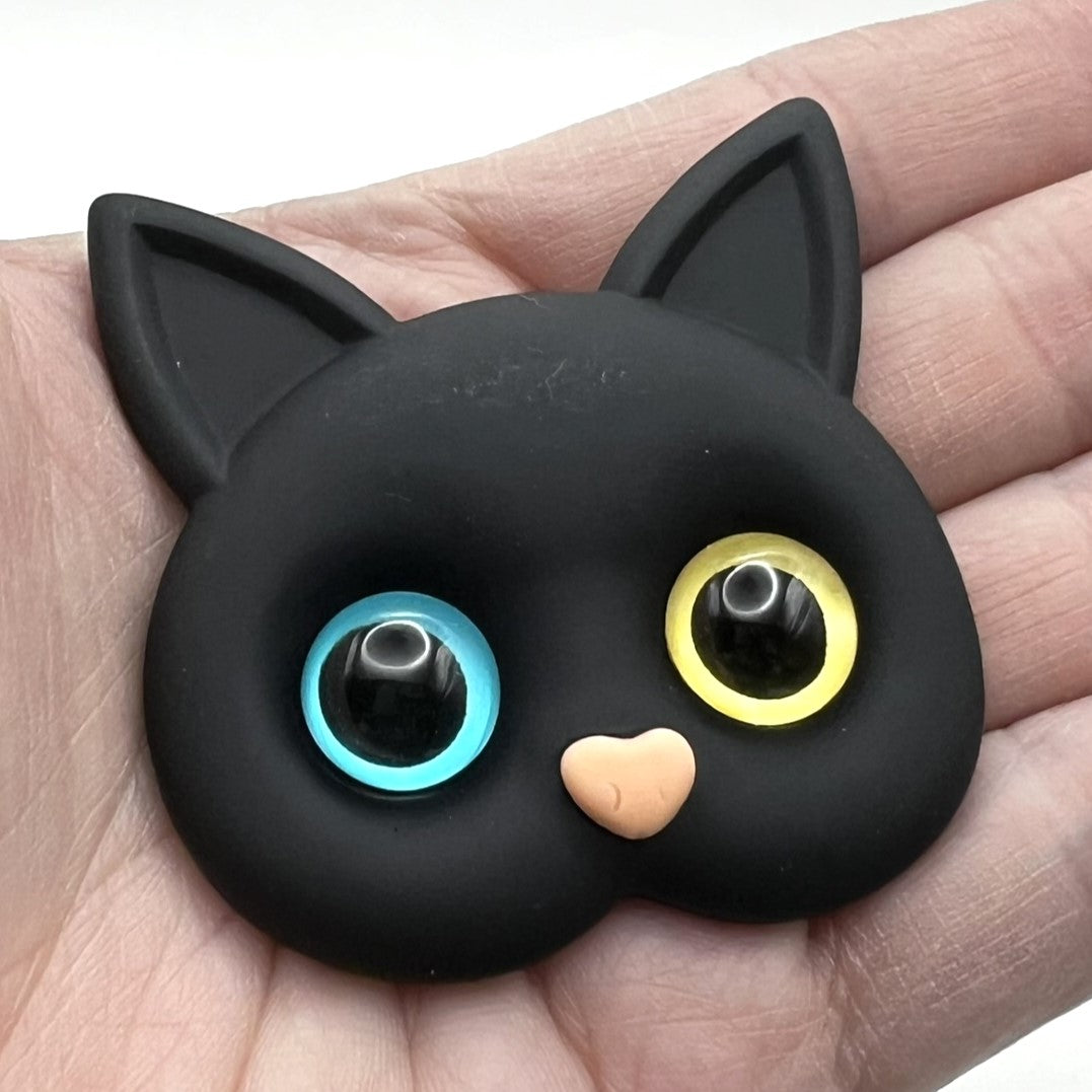 2pcs Large Black Cat Charms with 2-Color Domed Eyes, Flatback Charms for Halloween | Decoden Resin Cabochons | QTY: 2 large charms