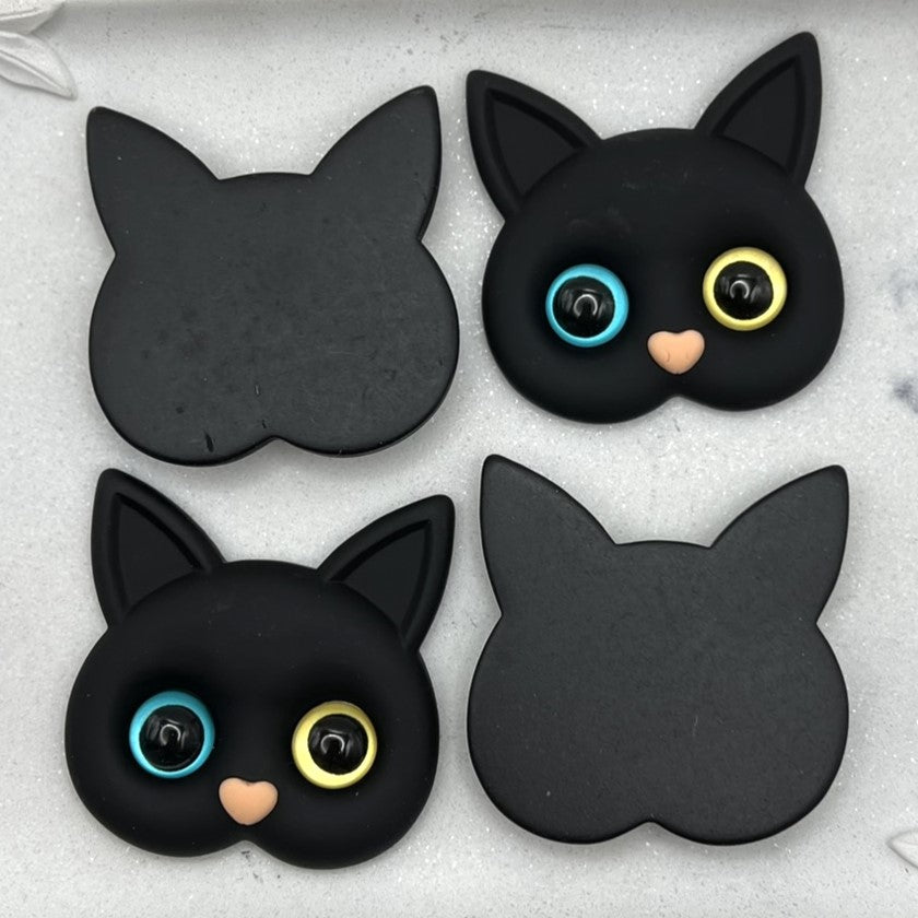 2pcs Large Black Cat Charms with 2-Color Domed Eyes, Flatback Charms for Halloween | Decoden Resin Cabochons | QTY: 2 large charms