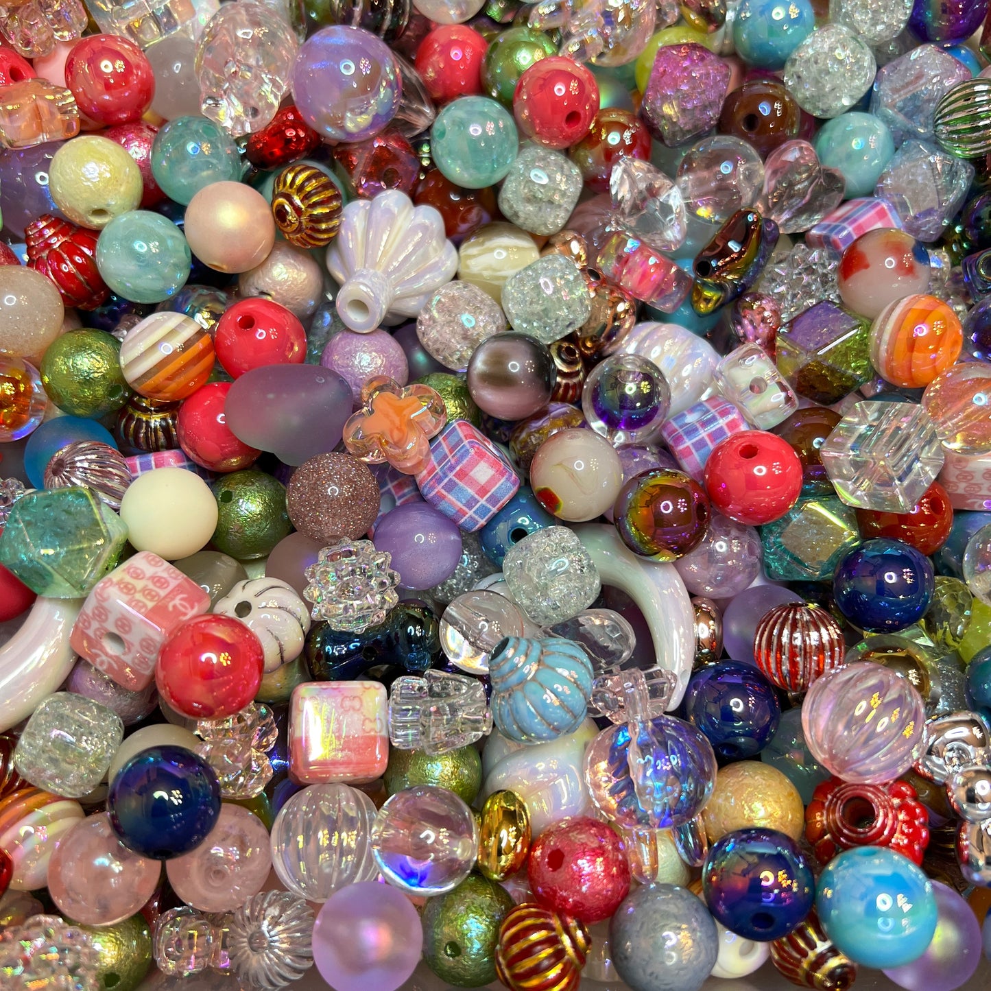 Bulk Bead Mix for Handmade Jewelry and Crafts | Acrylic Bead Soup Super Mix | Vibrant Beads for DIY Necklaces, Bracelets & Keychains | Choose 40 or 100 Beads