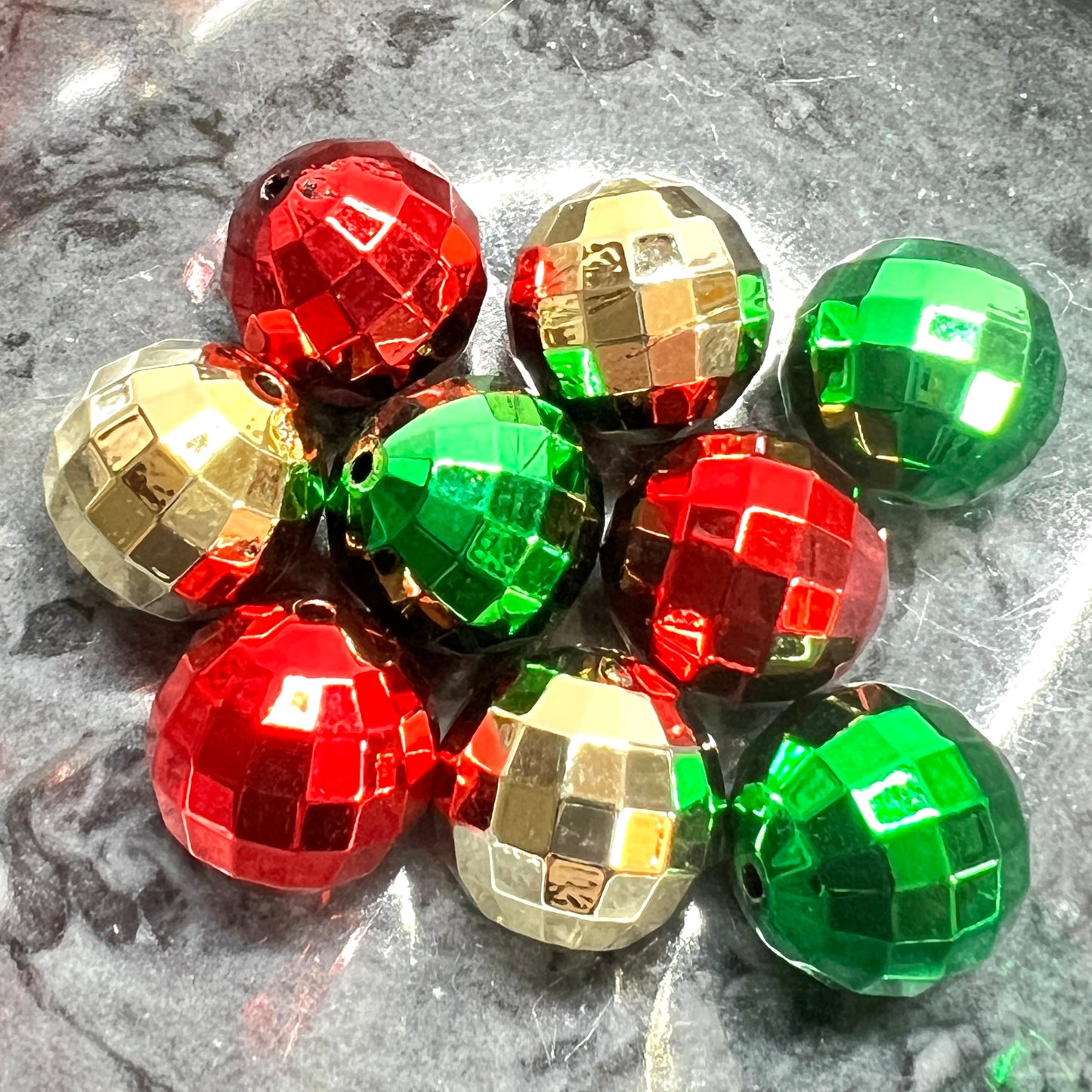 20mm Christmas Disco Bead Mix | Faceted Loose Beads Red Green Gold | Acrylic | QTY: 6 pcs