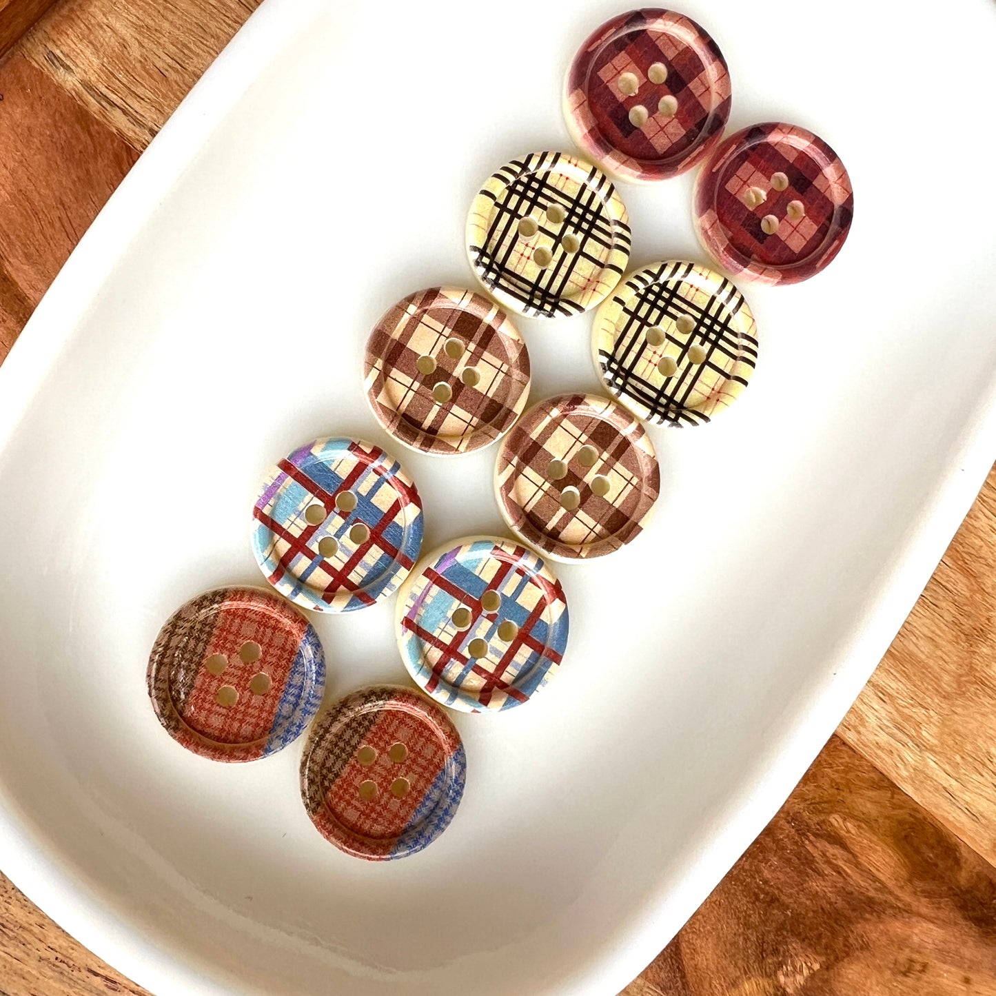 Printed Plaid Buttons for DIY Craft Embellishments | 4-Hole Plastic Flat Back Cabochon | QTY: 4pcs/6pcs